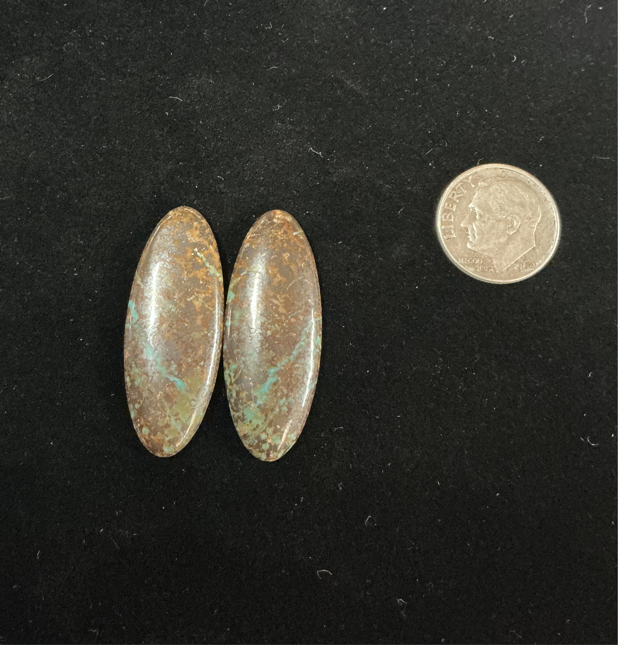 BLACK JACK TURQUOISE CABOCHONS. LOT 5. ~ 34Carats. $34