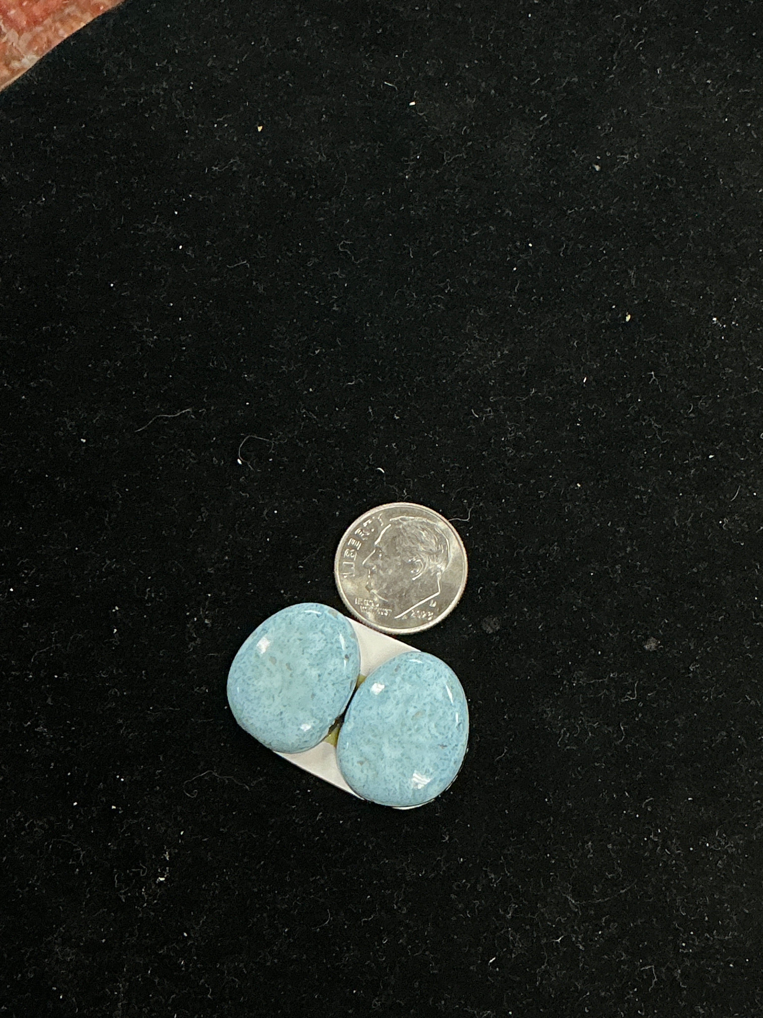 26 Carat Natural Golden Hills Matched Set. $104. Lot 15