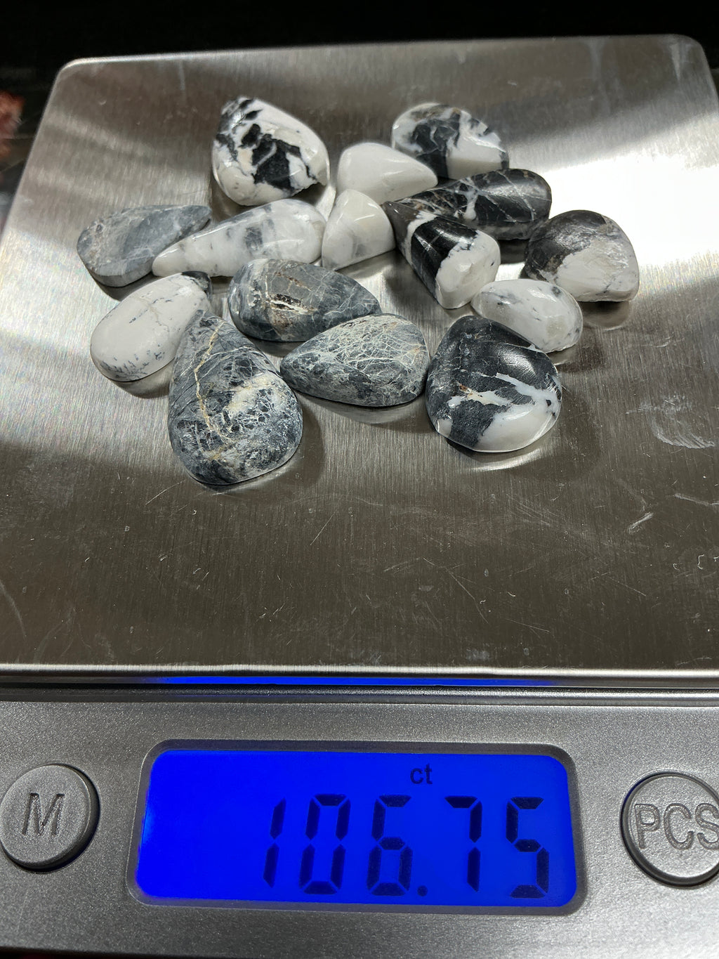 White Buffalo Cabochons Lot. ~ 106Carats. $132.50. Lot 9.