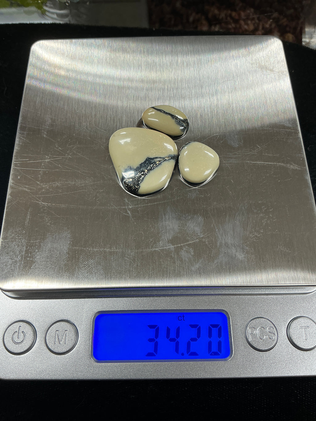 Kazakhstan Variscite Lot 5. 34 Carats. $68.