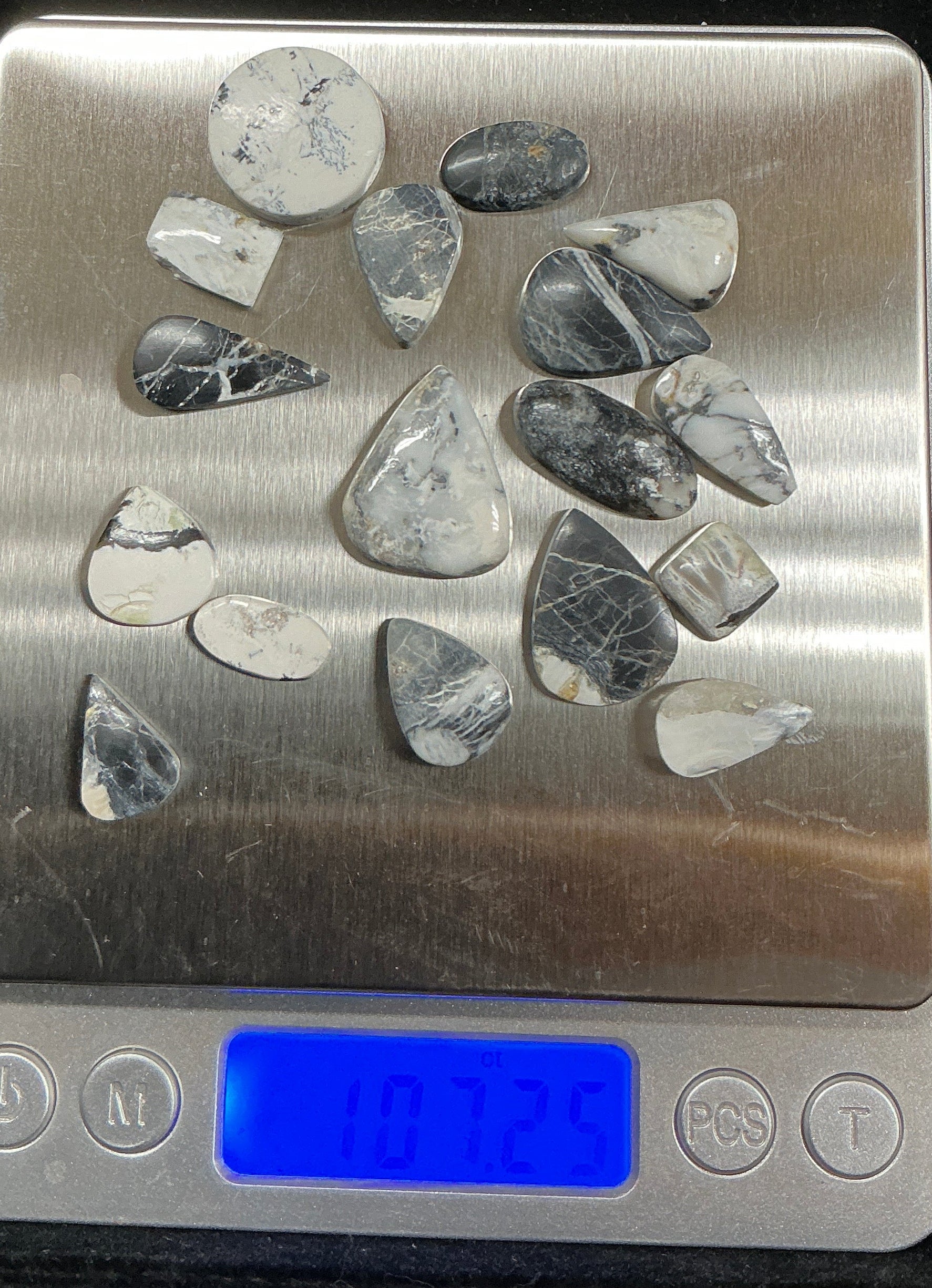 White Buffalo Cabochons Lot. ~133Carats. $. Lot 4