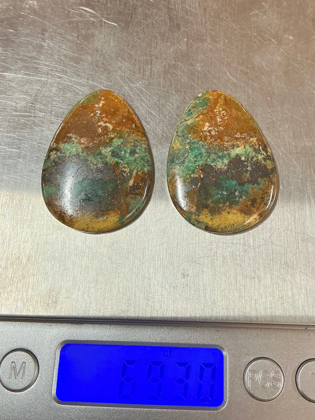 BLACK JACK TURQUOISE CABOCHONS. LOT 11. ~ 69 Carats. $69
