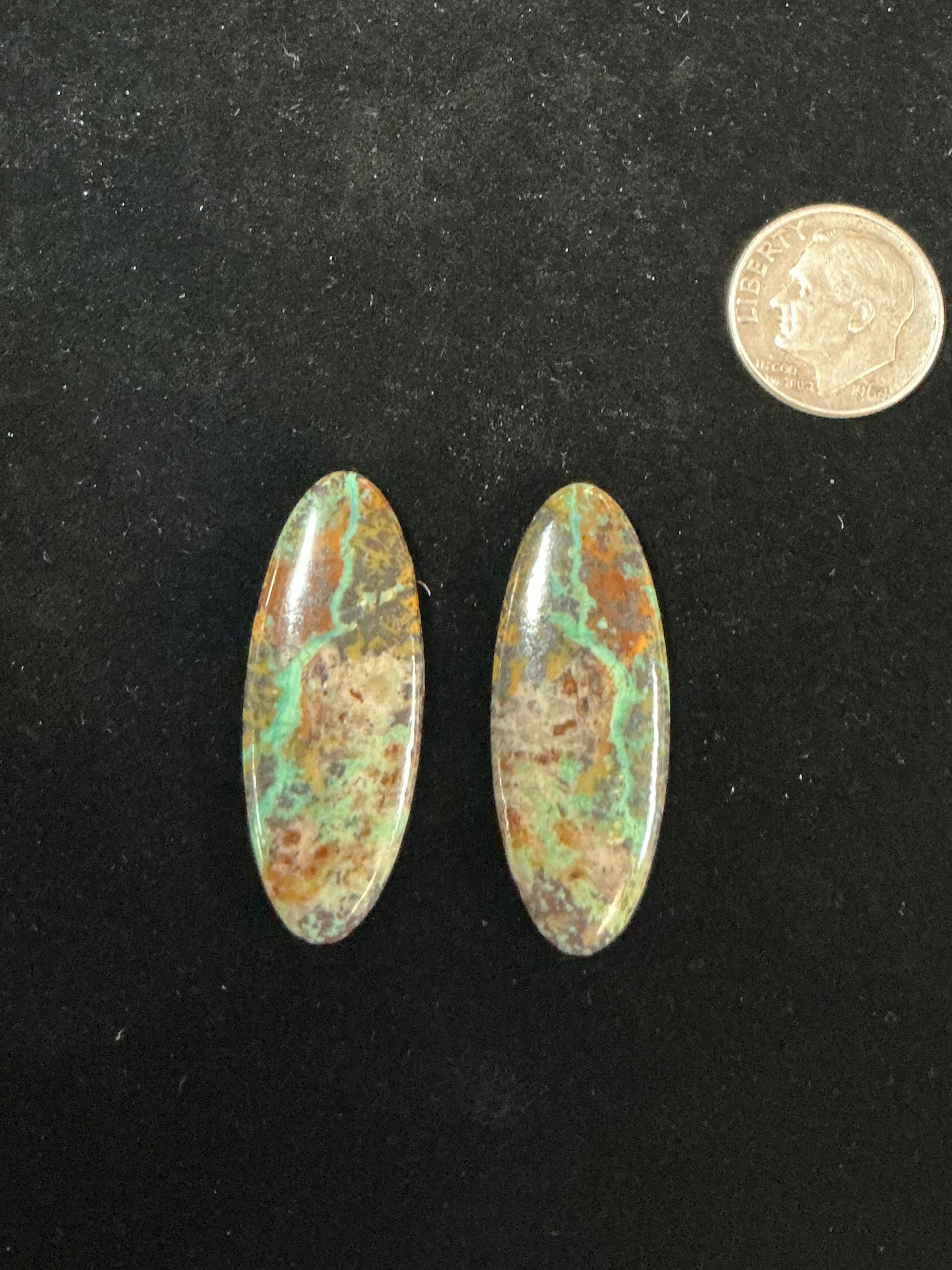 BLACK JACK TURQUOISE CABOCHONS. LOT 14. ~31 Carats. $31