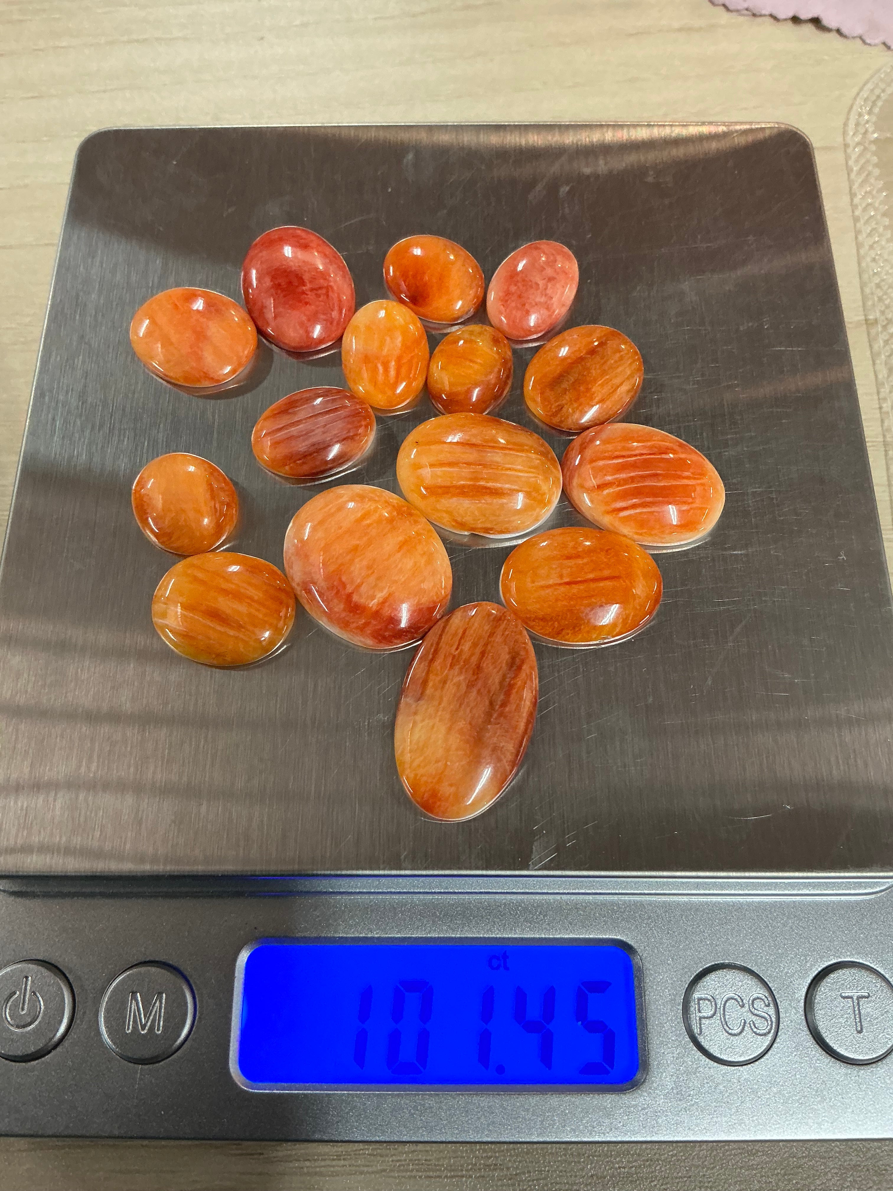 100 CTS SPINY OYSTER CABOCHONS Lot 6