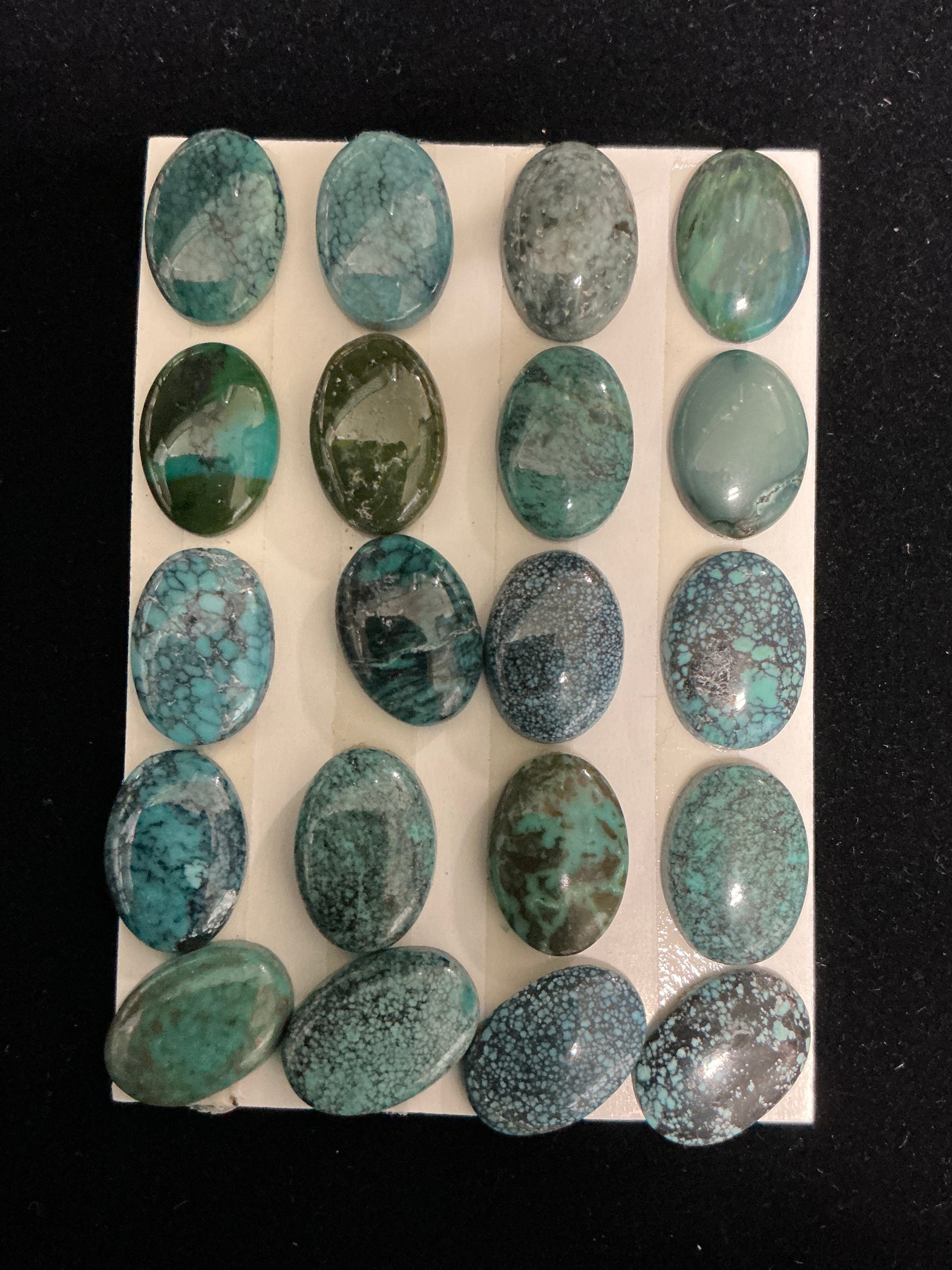 Turquoise Cabochon Card. Lot 32