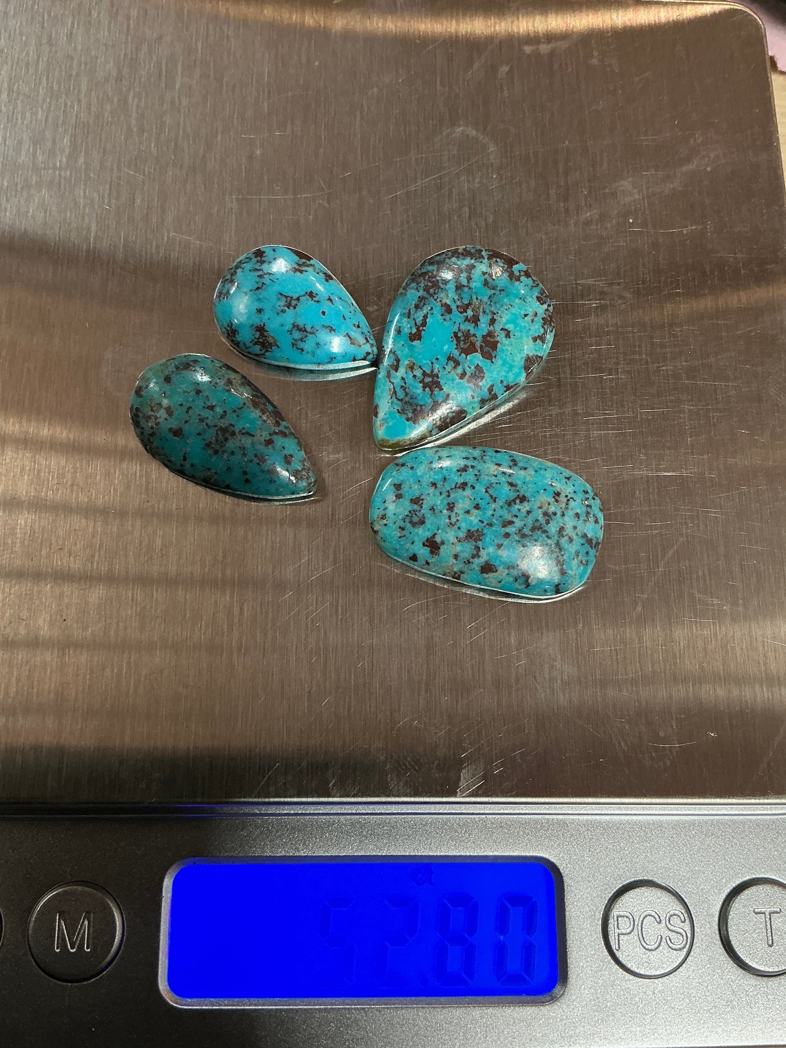 50 CTS REDSKIN TURQUOISE CABOCHONS Lot 10