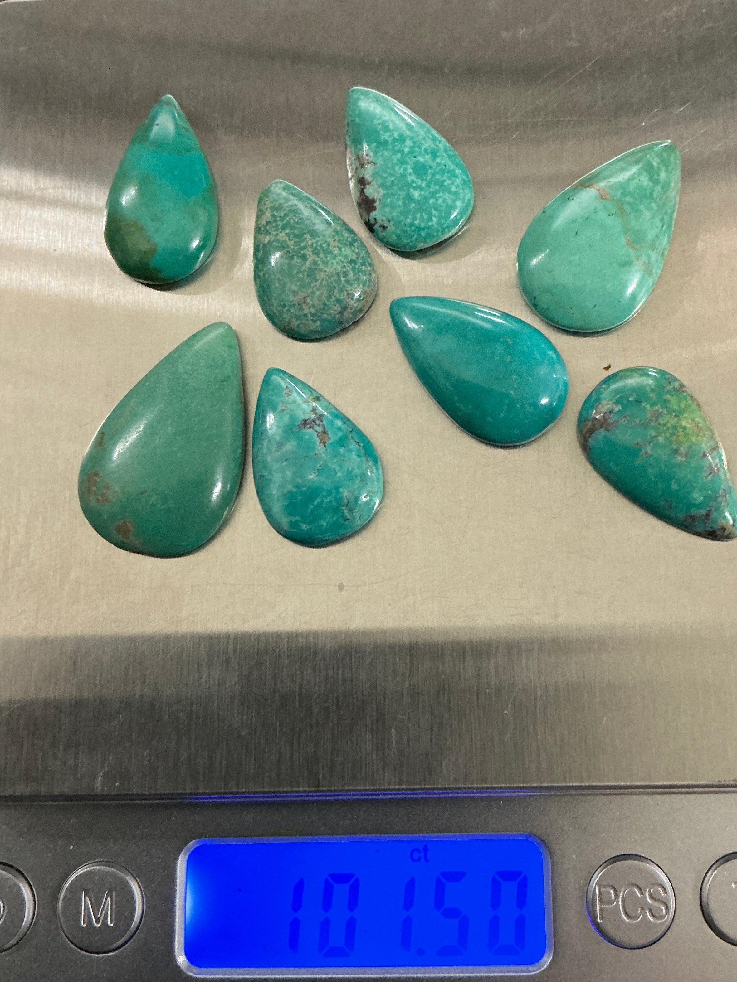 100 CTS Pear Shaped Turquoise Cabochons. Lot 9