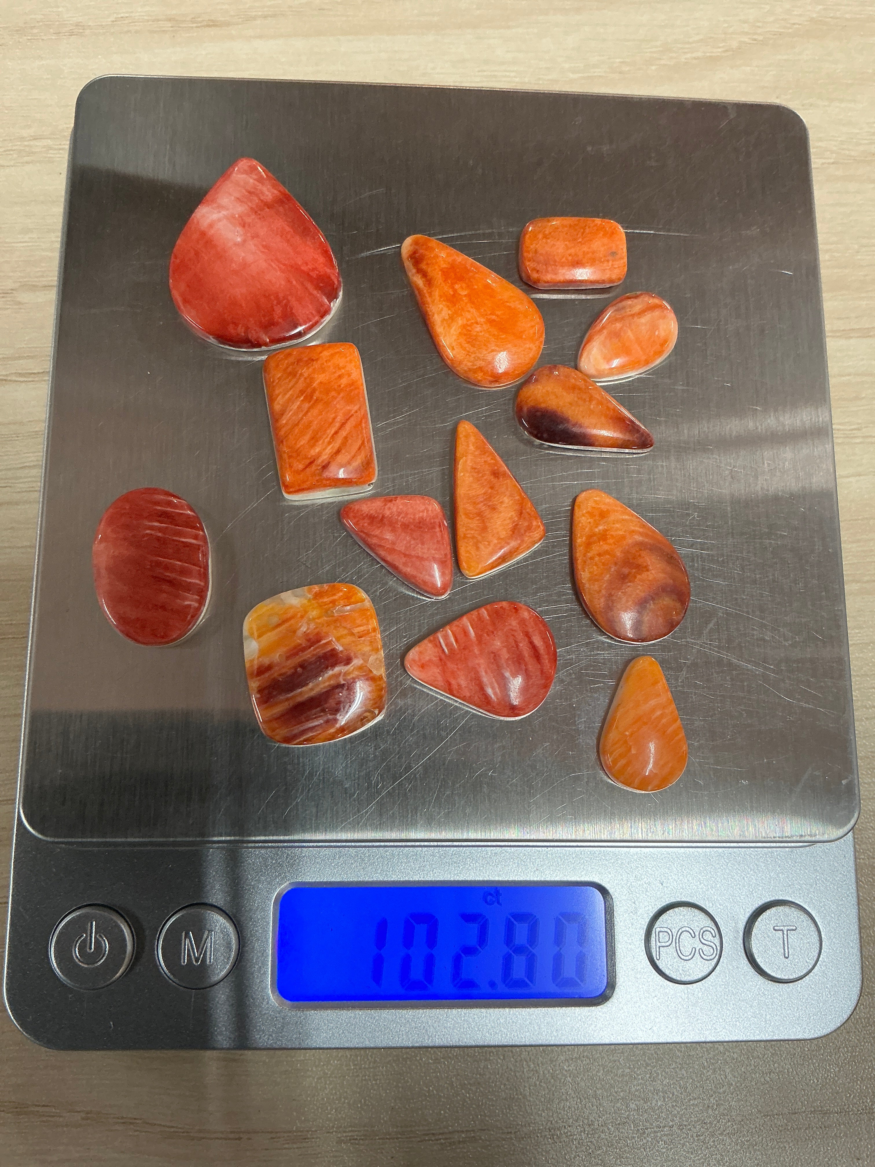 100 CARATS SPINY CABOCHONS LOT. LOT 2. $75.00