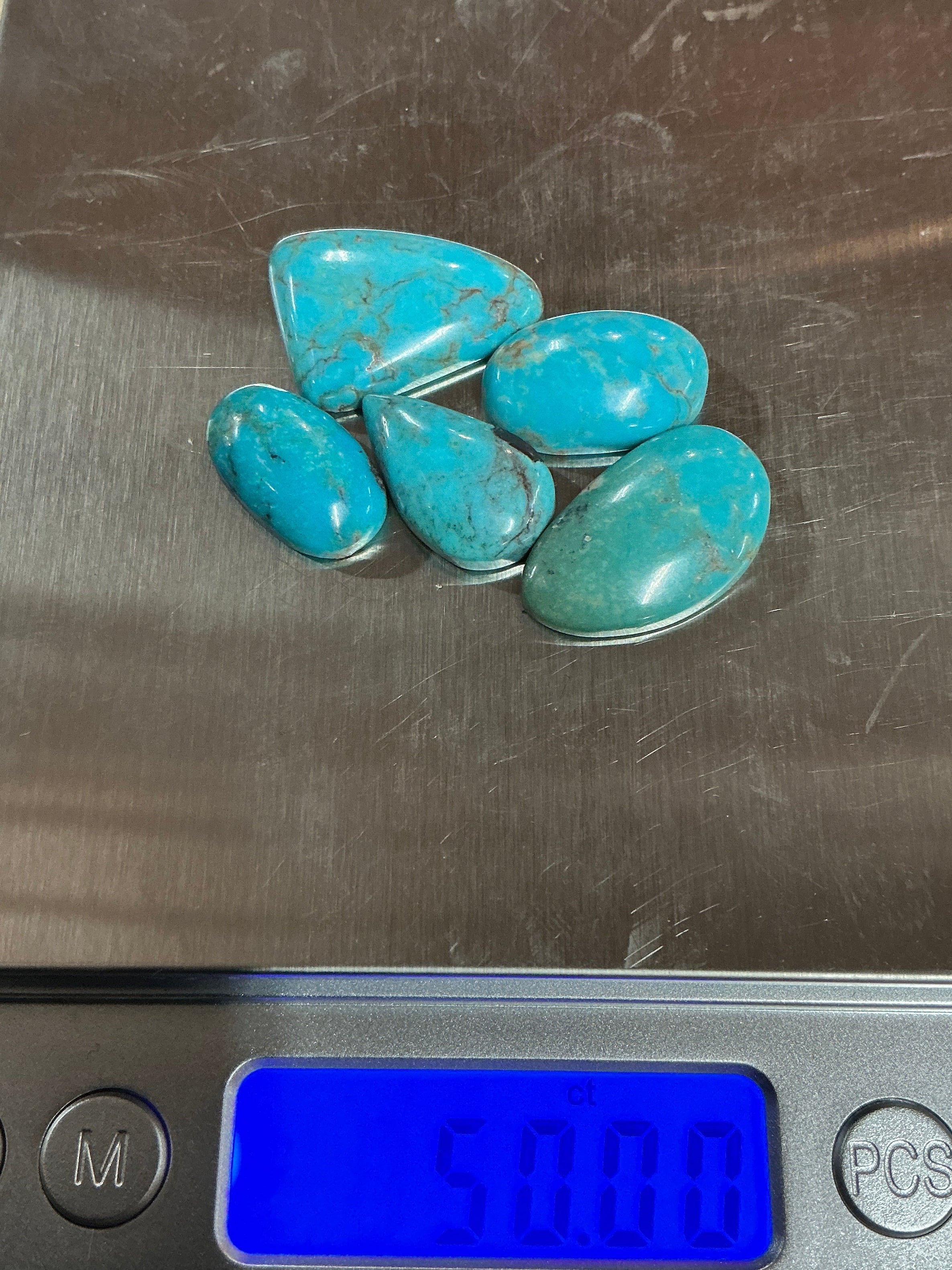 50 CTS BLUE ARIZONA TURQUOISE CABS $50 Lot 13