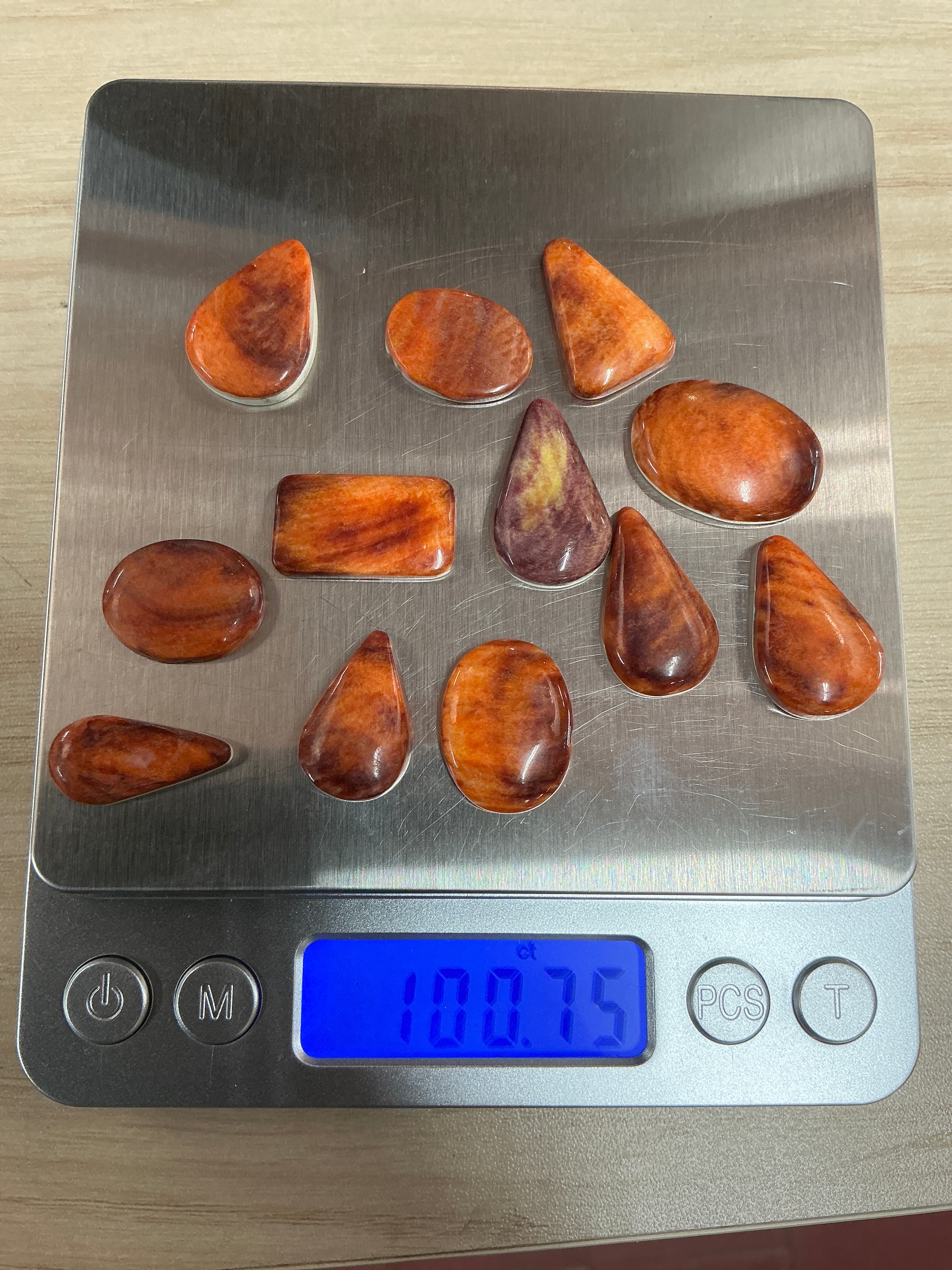 100 CARATS SPINY CABOCHONS LOT. LOT 9. $75.00