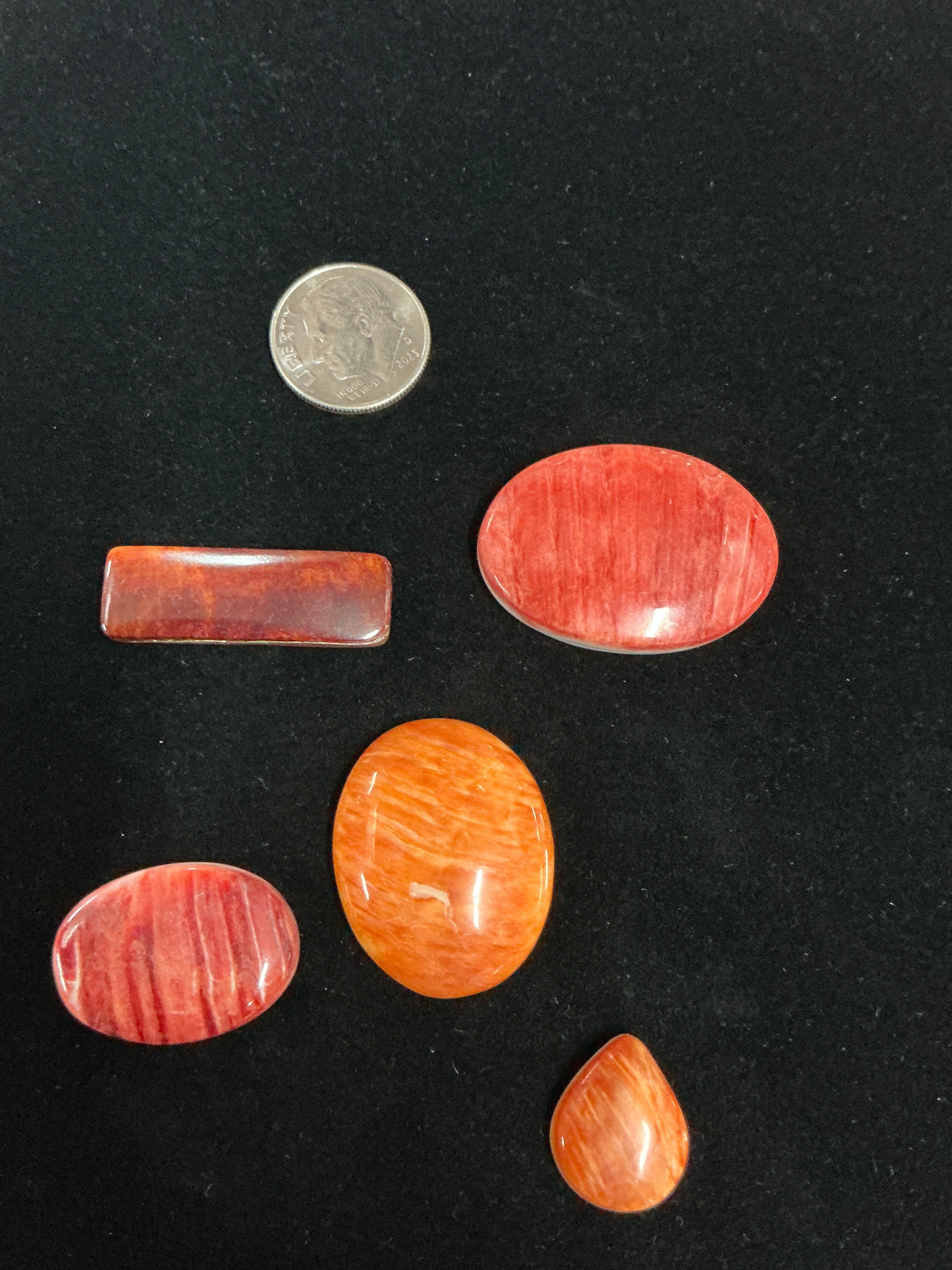 100 CARATS SPINY CABOCHONS LOT. LOT 8. $75.00