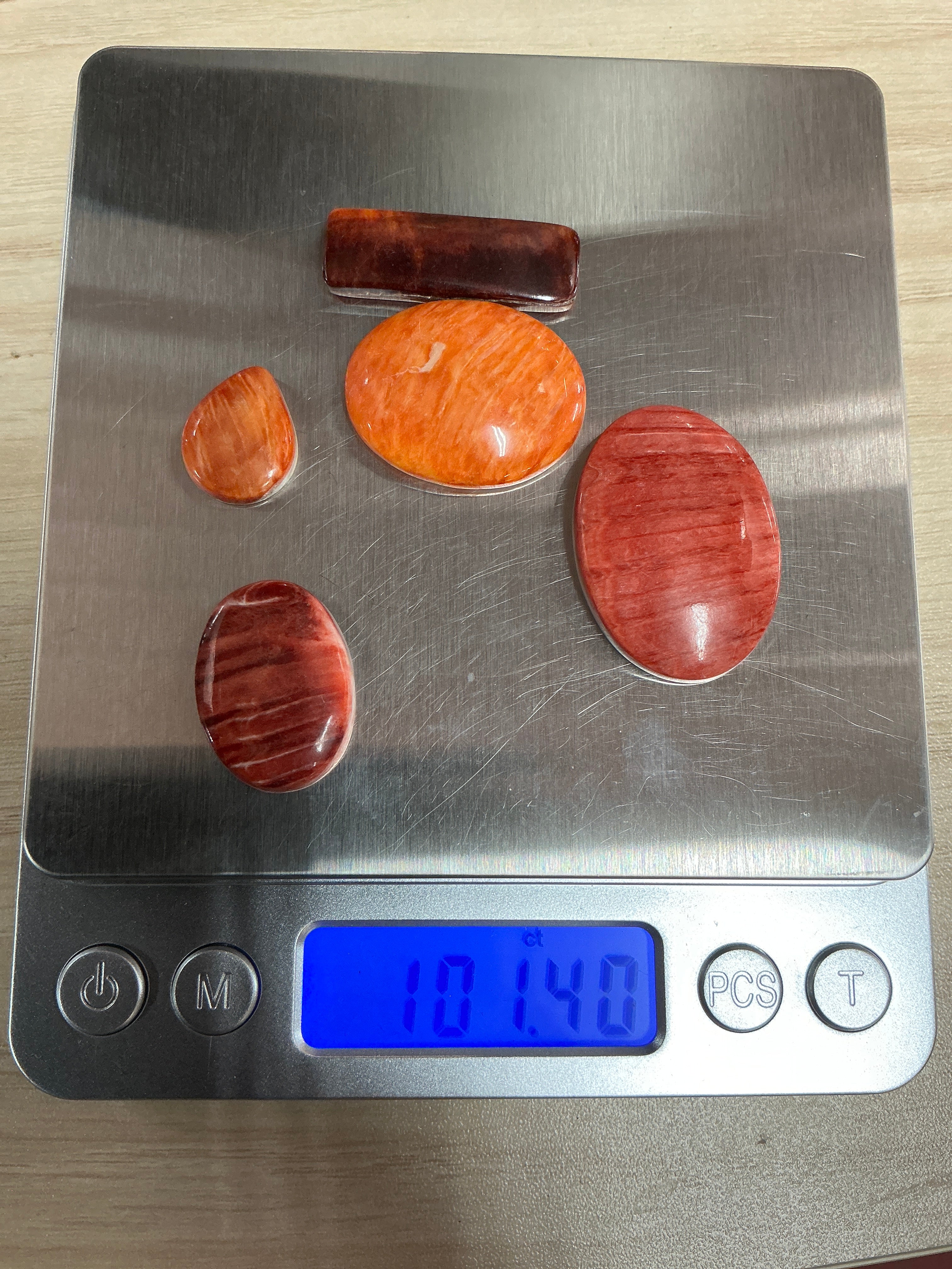 100 CARATS SPINY CABOCHONS LOT. LOT 8. $75.00