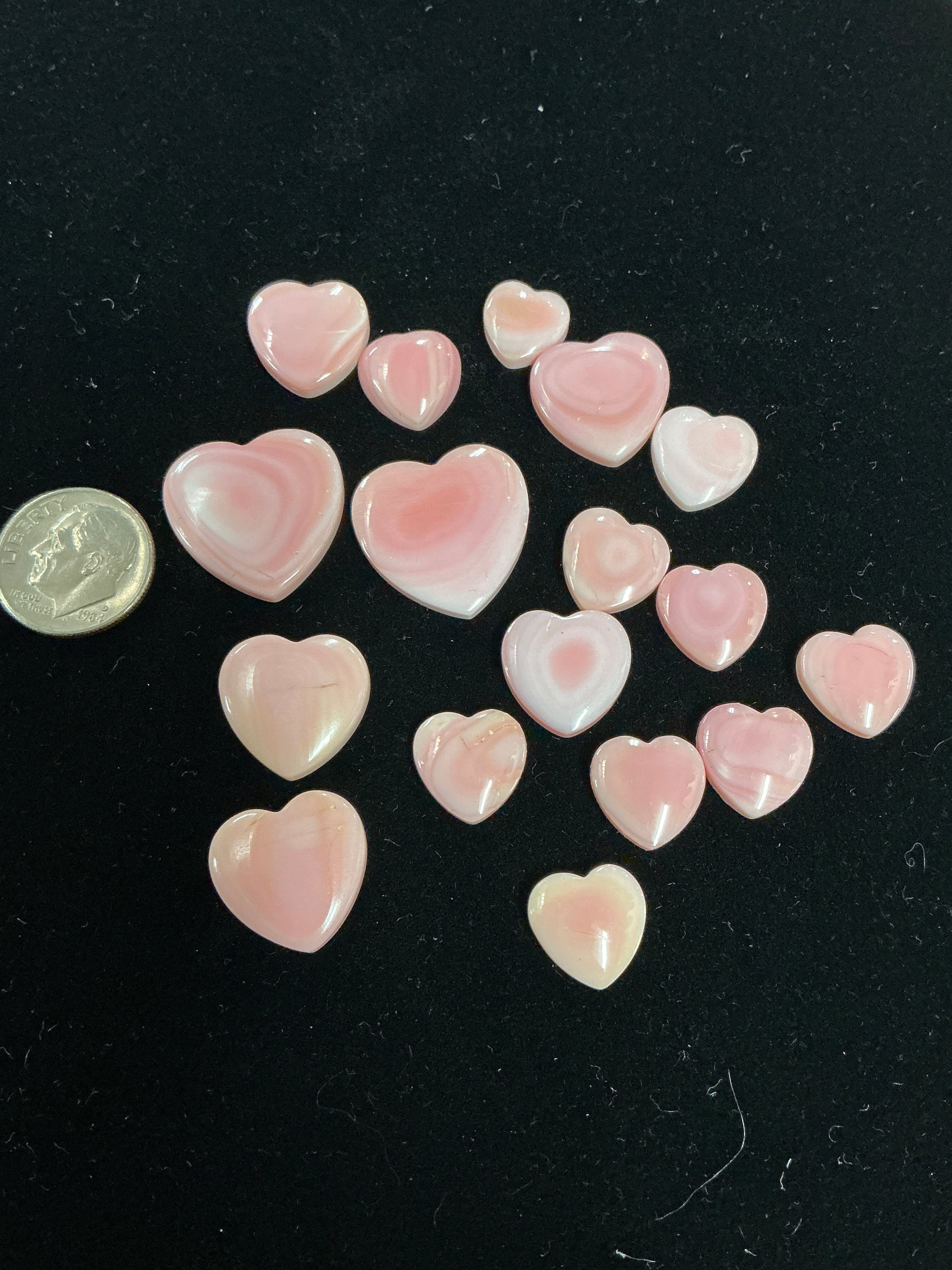 100 CTS PINK CONCH CABOCHONS HEARTS Lot 3